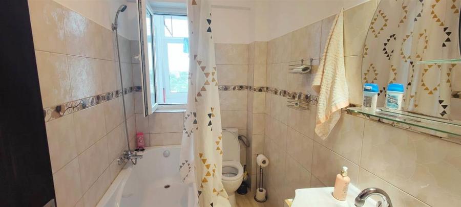 Apartament cu 2 camere decomandat în Cug