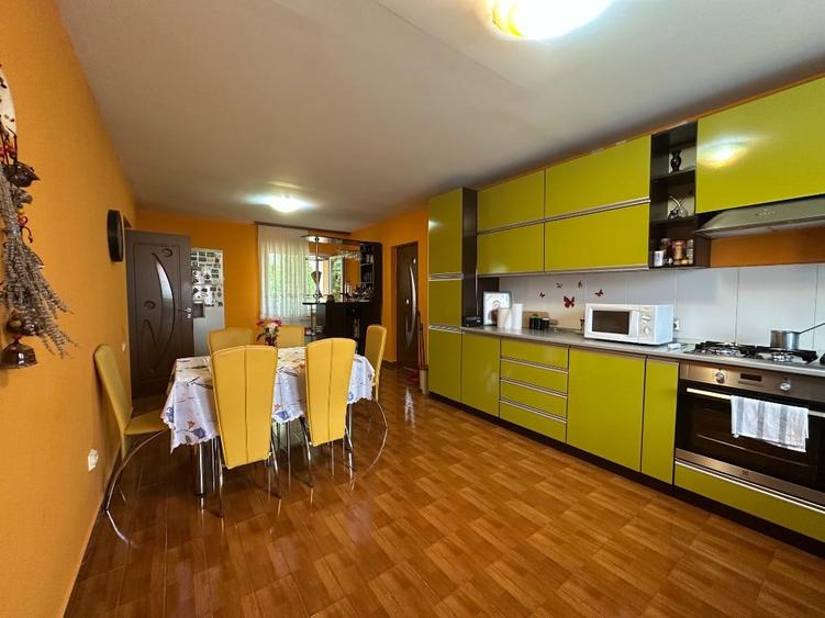 VIGAFON - Casa 6 camere Fulga de Sus-Prahova - 11