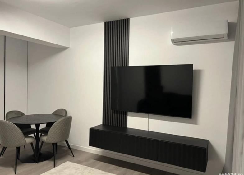 Apartament cu 2 camere decomandat în Metalurgiei
