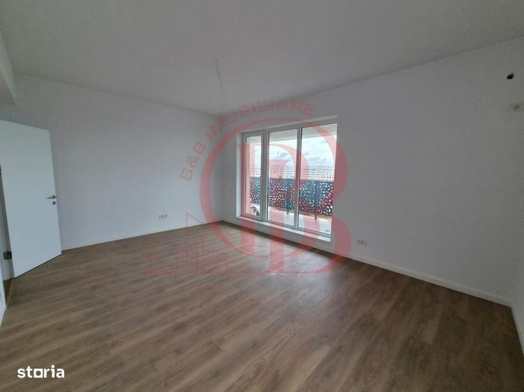 Apartament cu 3 camere în Liviu Rebreanu
