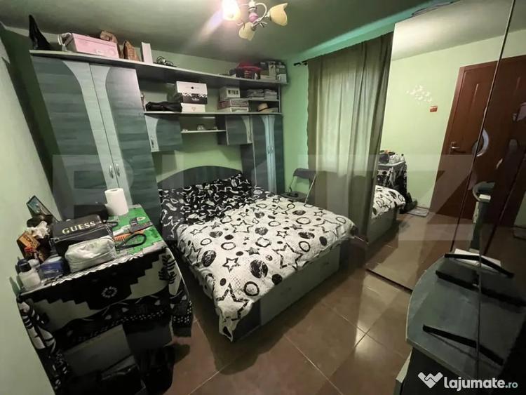 Casă cu 3 camere cu Teren 2638 Mp în Central