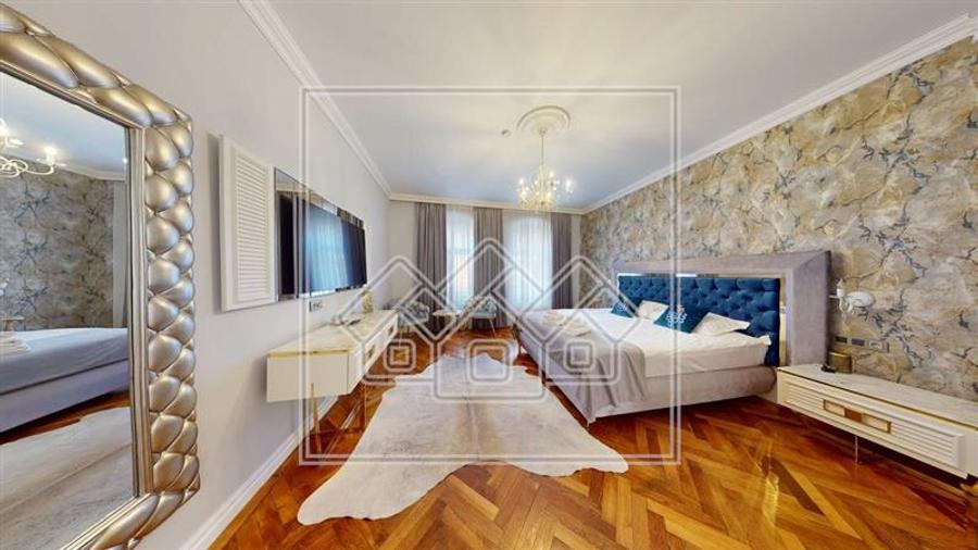 Apartament cu 2 camere decomandat în Ultracentral