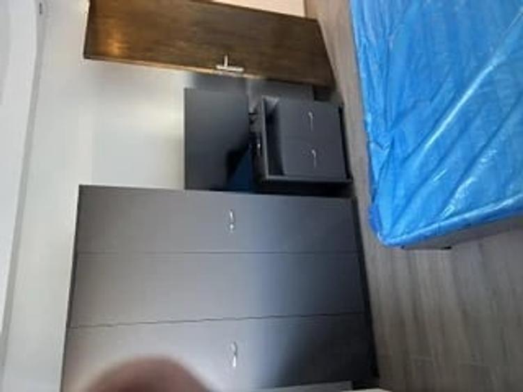 Apartament cu 3 camere semidecomandat în Ștefan cel Mare