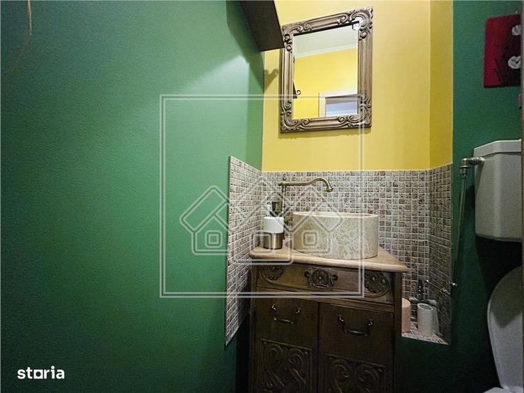 Apartament cu 3 camere în Calea Dumbrăvii