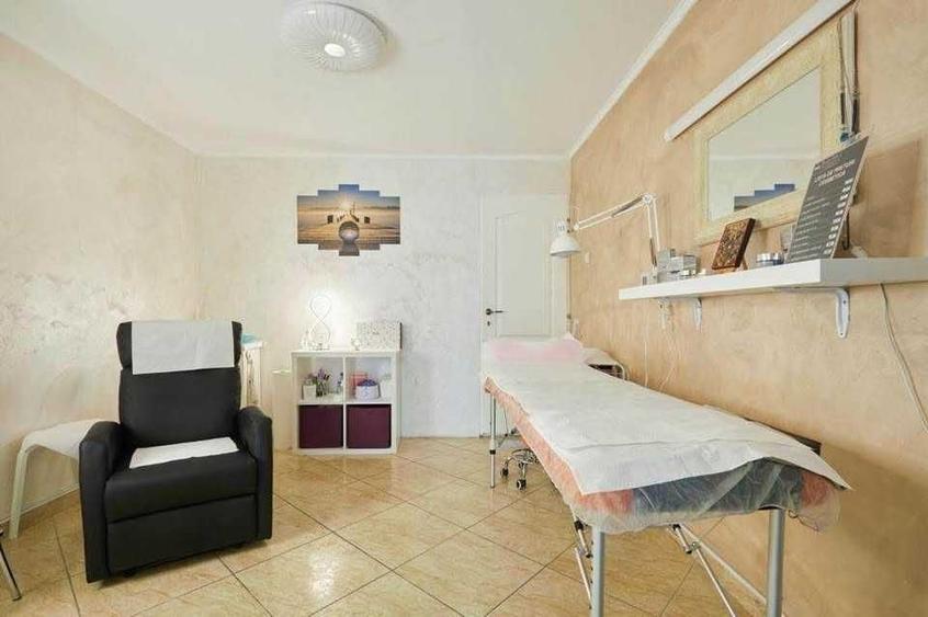 Spațiu comercial, de 90 mp, în Central