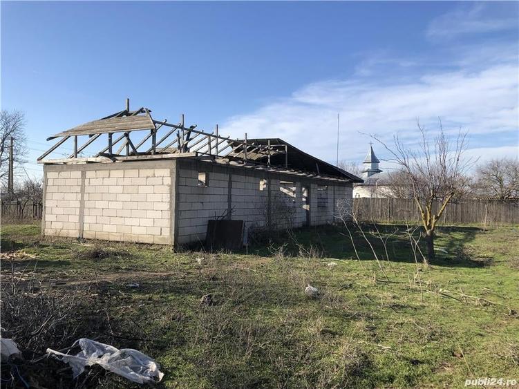 Casă cu 7 camere în Berteștii de Sus
