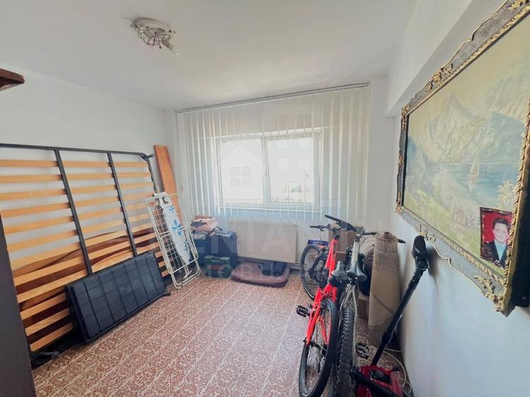 Apartament cu 3 camere decomandat, mobilat în Astra