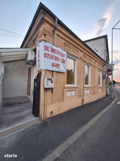 Spațiu comercial, de 66 mp, în Piața Centrală