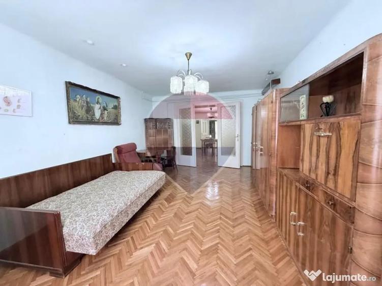 Apartament cu 2 camere semidecomandat în Ultracentral