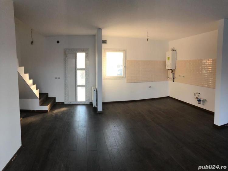 Casă cu 3 camere cu Teren 750 Mp în Săcălaz