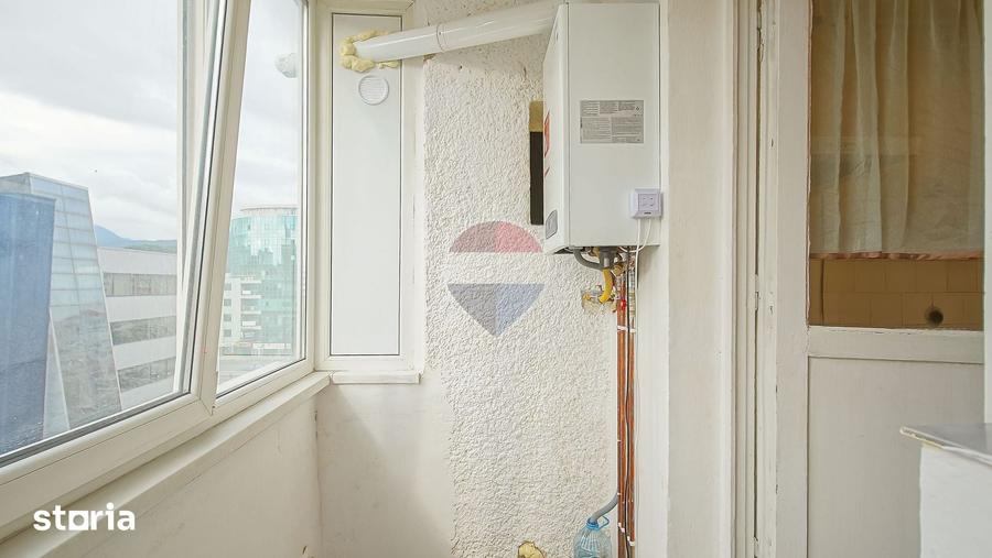 Apartament cu 2 camere semidecomandat în Est