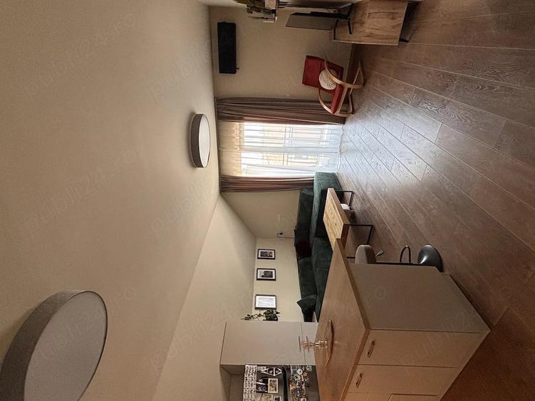 Apartament cu 3 camere decomandat în Dumbrăvița