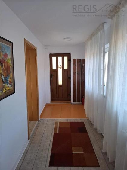 Casă cu 2 camere cu Teren 300 Mp în Schei