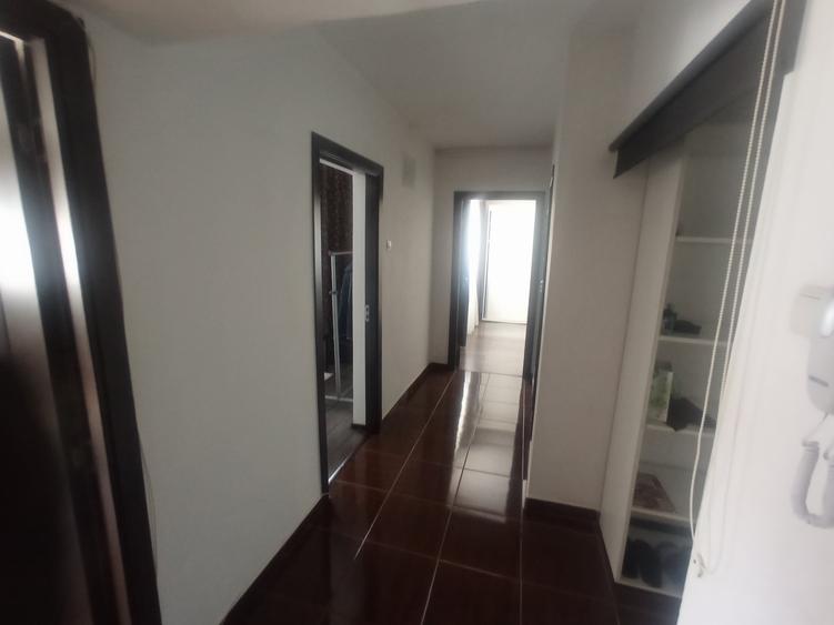 Apartament cu 2 camere decomandat în Rahova