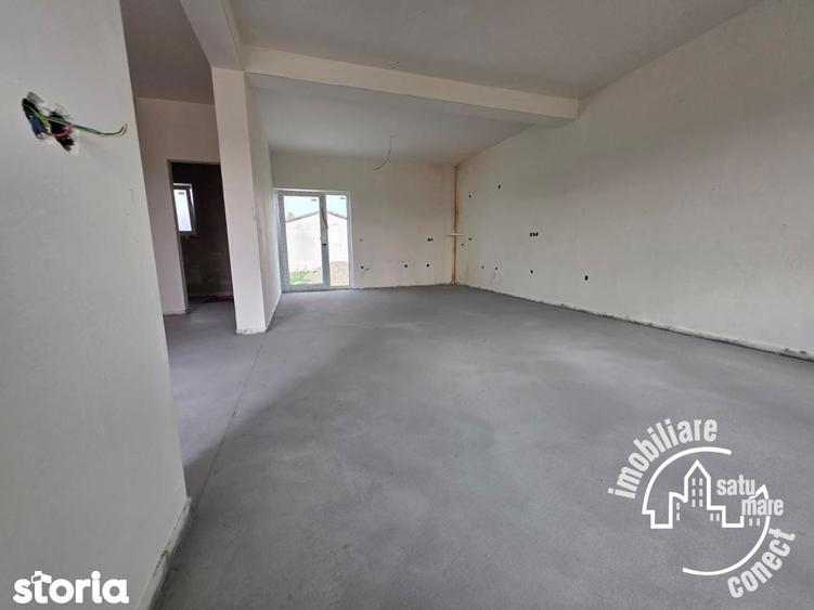 Casă cu 3 camere cu Teren 260 Mp în Bercu Roșu