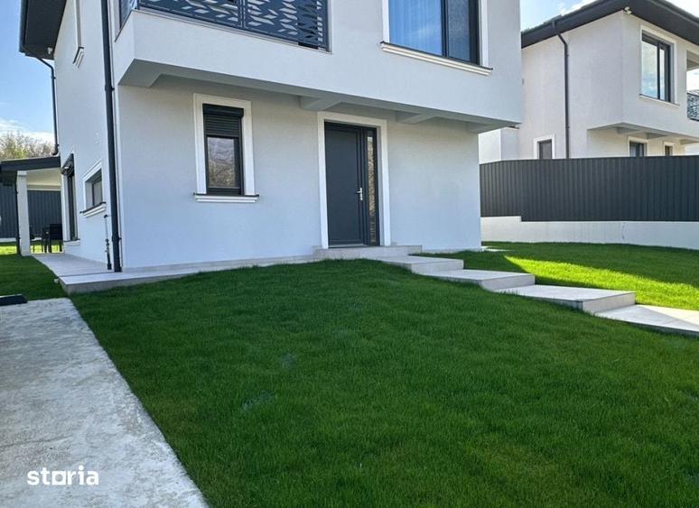 Casă cu 4 camere cu Teren 495 Mp în Bucium