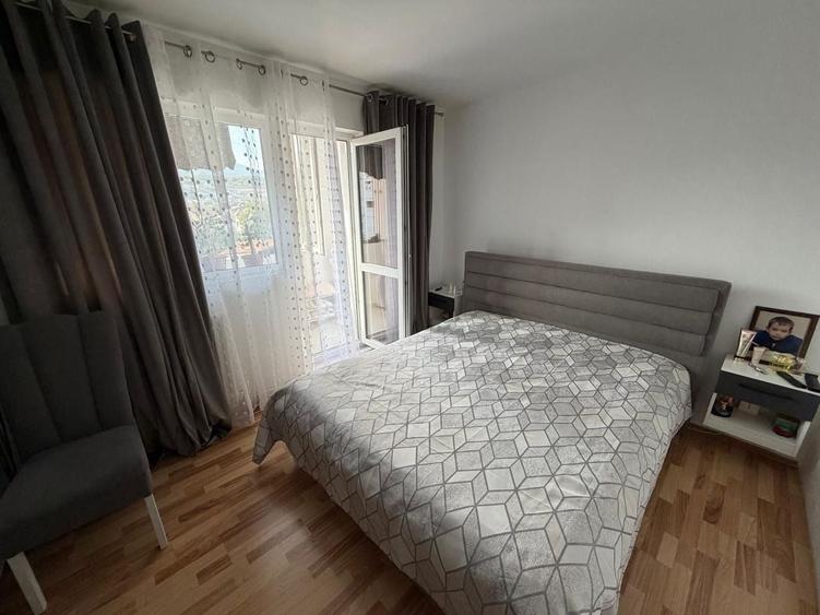 Apartament cu 2 camere în Cetate