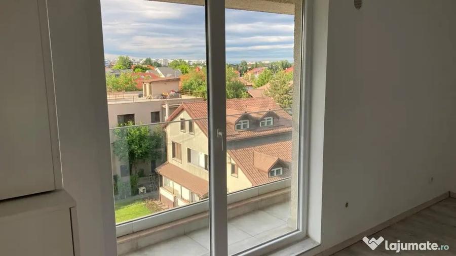 Apartament cu 2 camere decomandat în Pipera