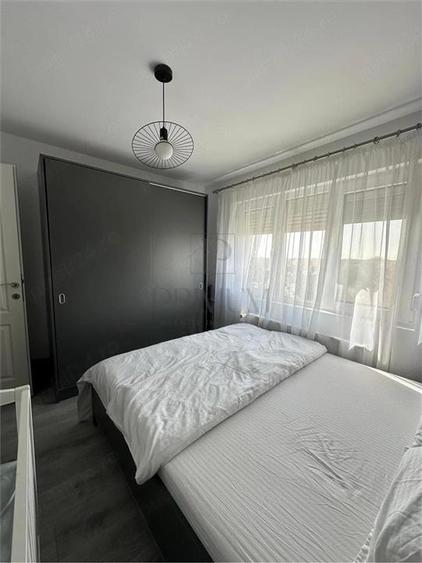 Apartament cu 3 camere decomandat în Șagului