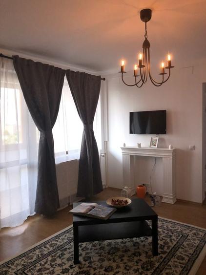 Apartament cu 2 camere semidecomandat în Titan