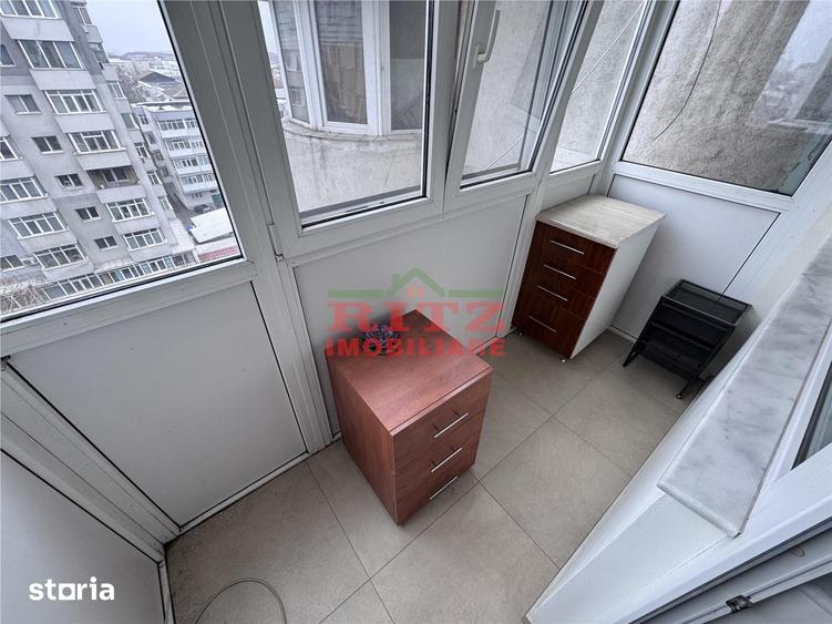 Apartament cu 3 camere decomandat în Ultracentral