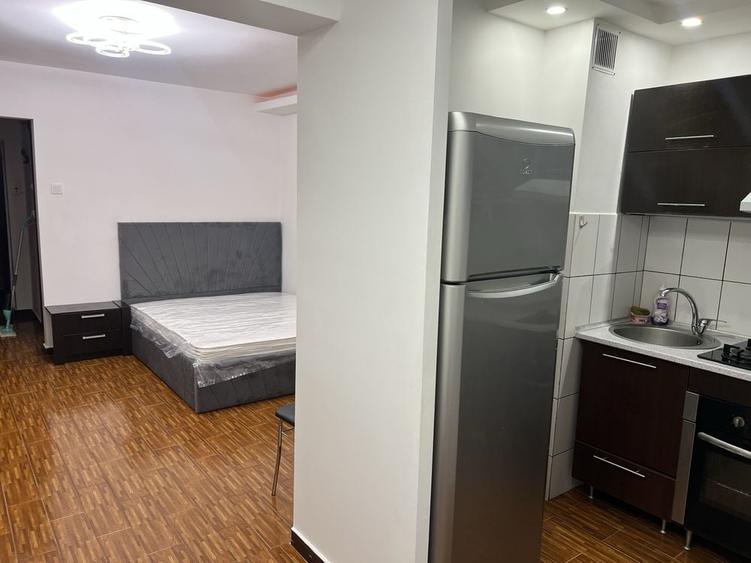 Garsonieră decomandată în Drumul Taberei