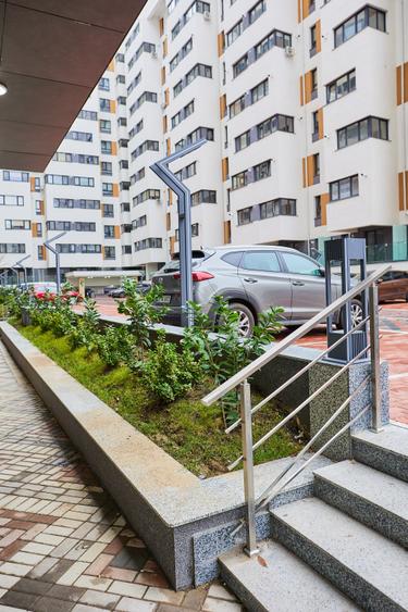 Apartament cu 3 camere decomandat în 13 Septembrie