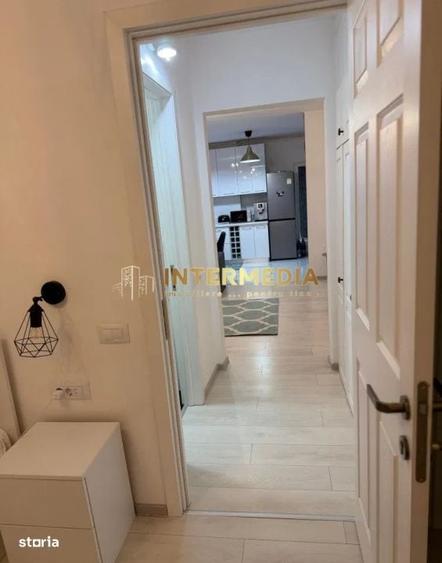 Apartament cu 2 camere în Cetate — fotografia 1