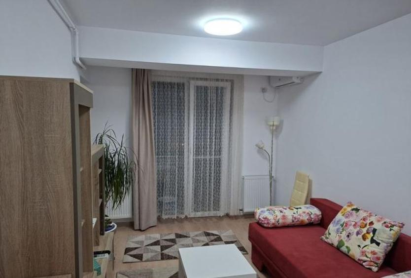 Garsonieră decomandată, mobilată în Colentina