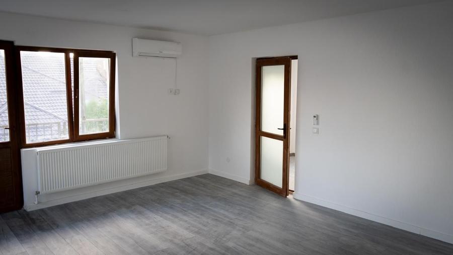 Casă cu 4 camere cu Teren 100 Mp în Timpuri Noi