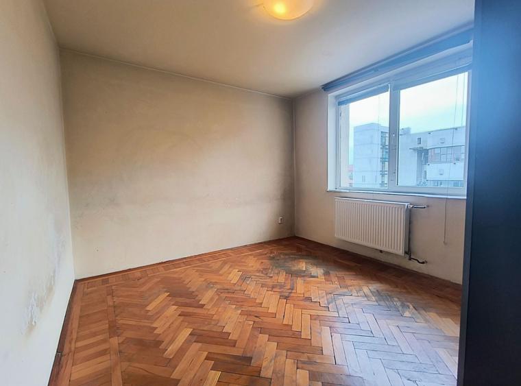 Apartament cu 2 camere semidecomandat în Gara de Nord