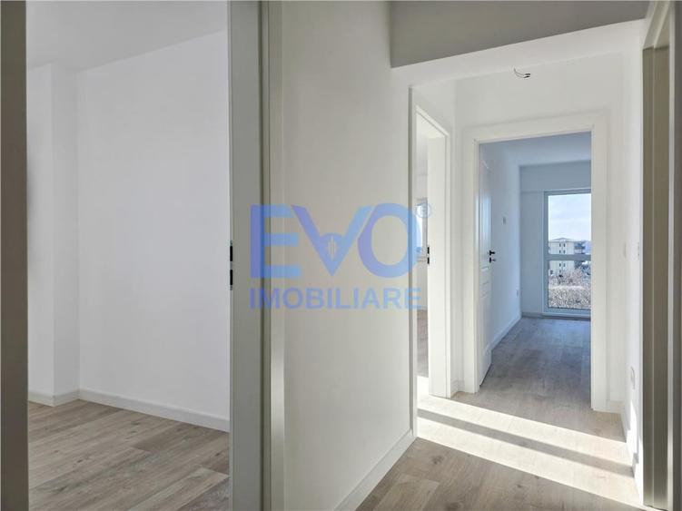 Apartament cu 2 camere decomandat în Galata