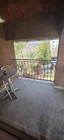 Casă cu 8 camere cu Teren 400 Mp în Zamora