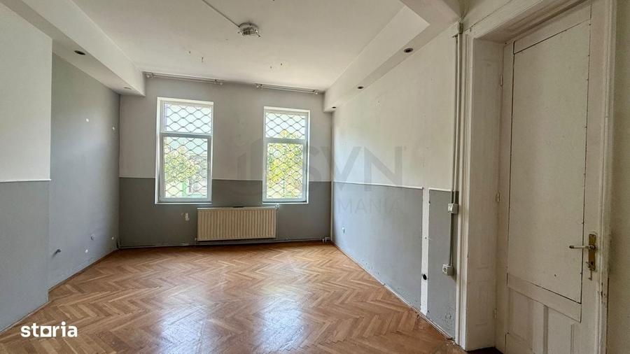Casă cu 4 camere decomandat în Muncii