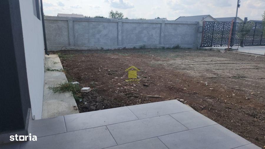 Casa pe parter + mansarda, 100mp utili, 300mp teren liber, Domnesti - 2