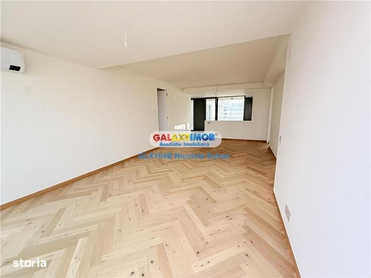 Apartament cu 4 camere în Victoriei