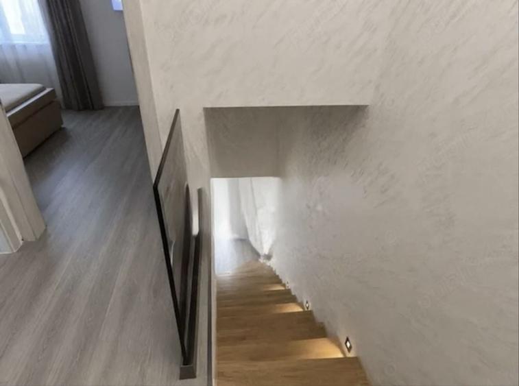 Casă cu 3 camere în Central