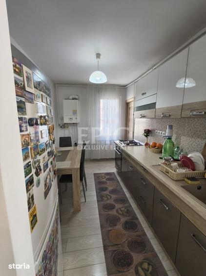 Apartament cu 3 camere decomandat în Tudor