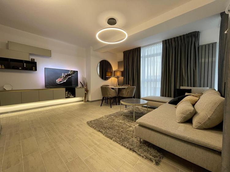 Apartament cu 3 camere, mobilat în Năvodari