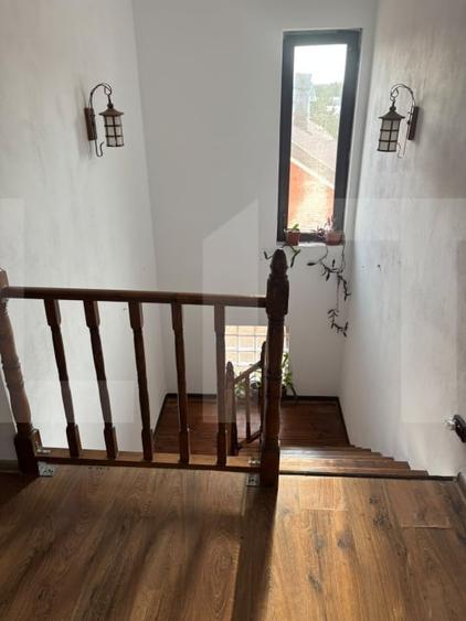 Casă individuală cu 4 camere cu Teren 508 Mp în Exterior Vest