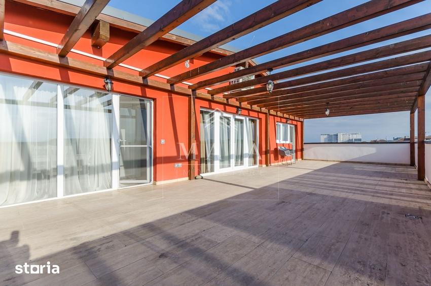 Apartament cu 4 camere decomandat în Sub Arini