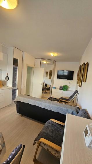 Vanzare apartament 2 camere mobilat , utilat Bdul Metalurgiei - 2