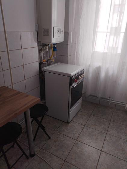Garsonieră semidecomandată în Unirii Sud