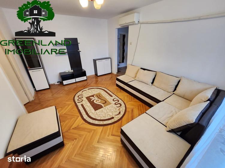 Apartament cu 2 camere semidecomandat în Podu Roș