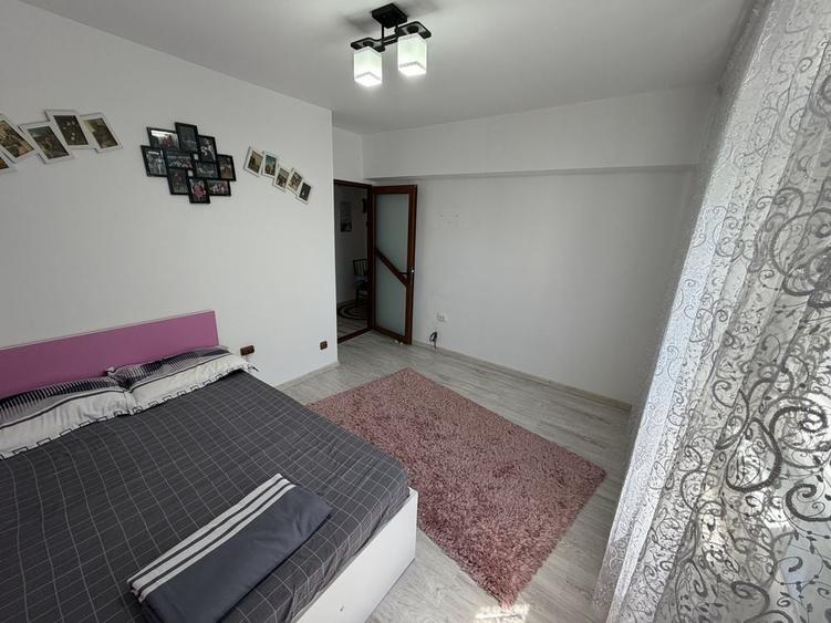 Apartament cu 2 camere decomandat în Obor