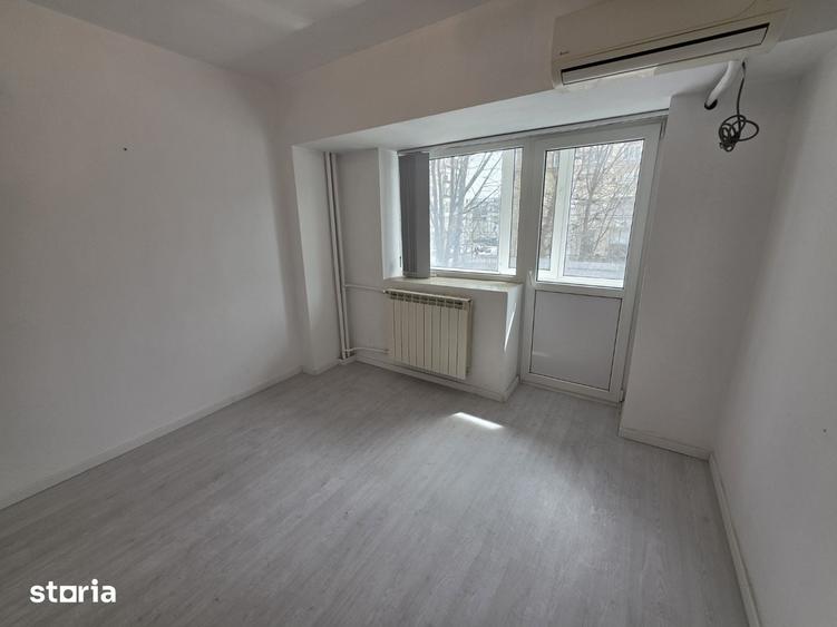 Apartament cu 2 camere decomandat în Decebal