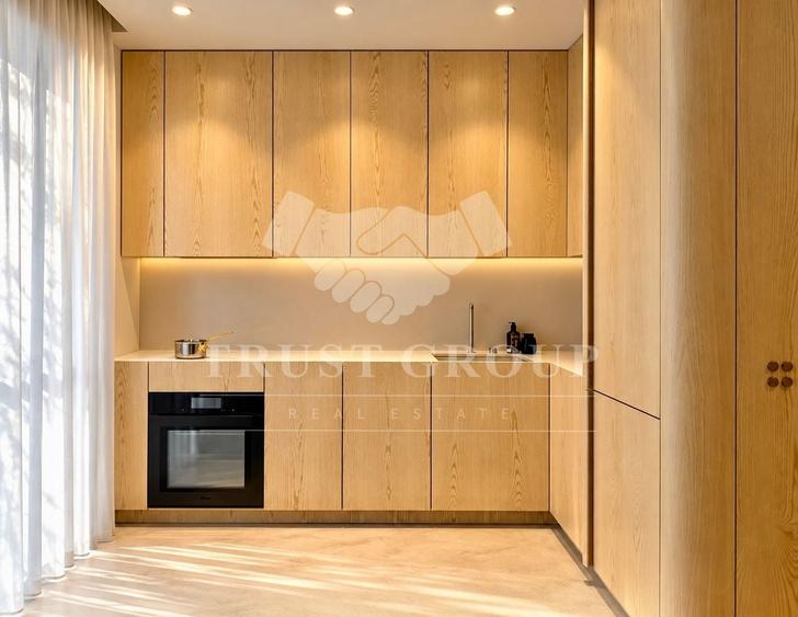 Apartament cu 3 camere decomandat, mobilat în Eminescu