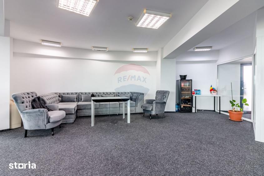Spațiu comercial, de 240 mp, în Dristor