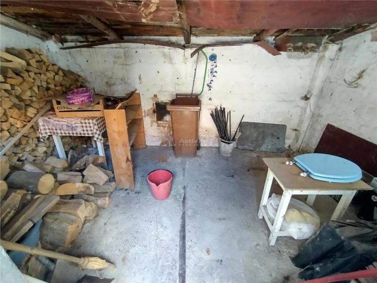 Casă cu 2 camere cu Teren 80 Mp în Vest