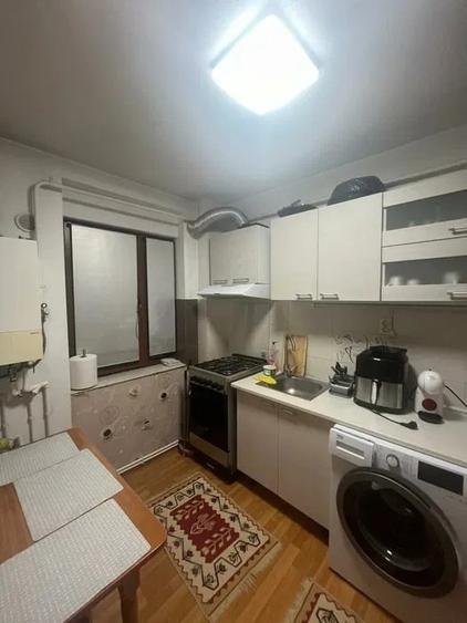 Apartament cu 2 camere semidecomandat, mobilat în Tătărași — fotografia 2